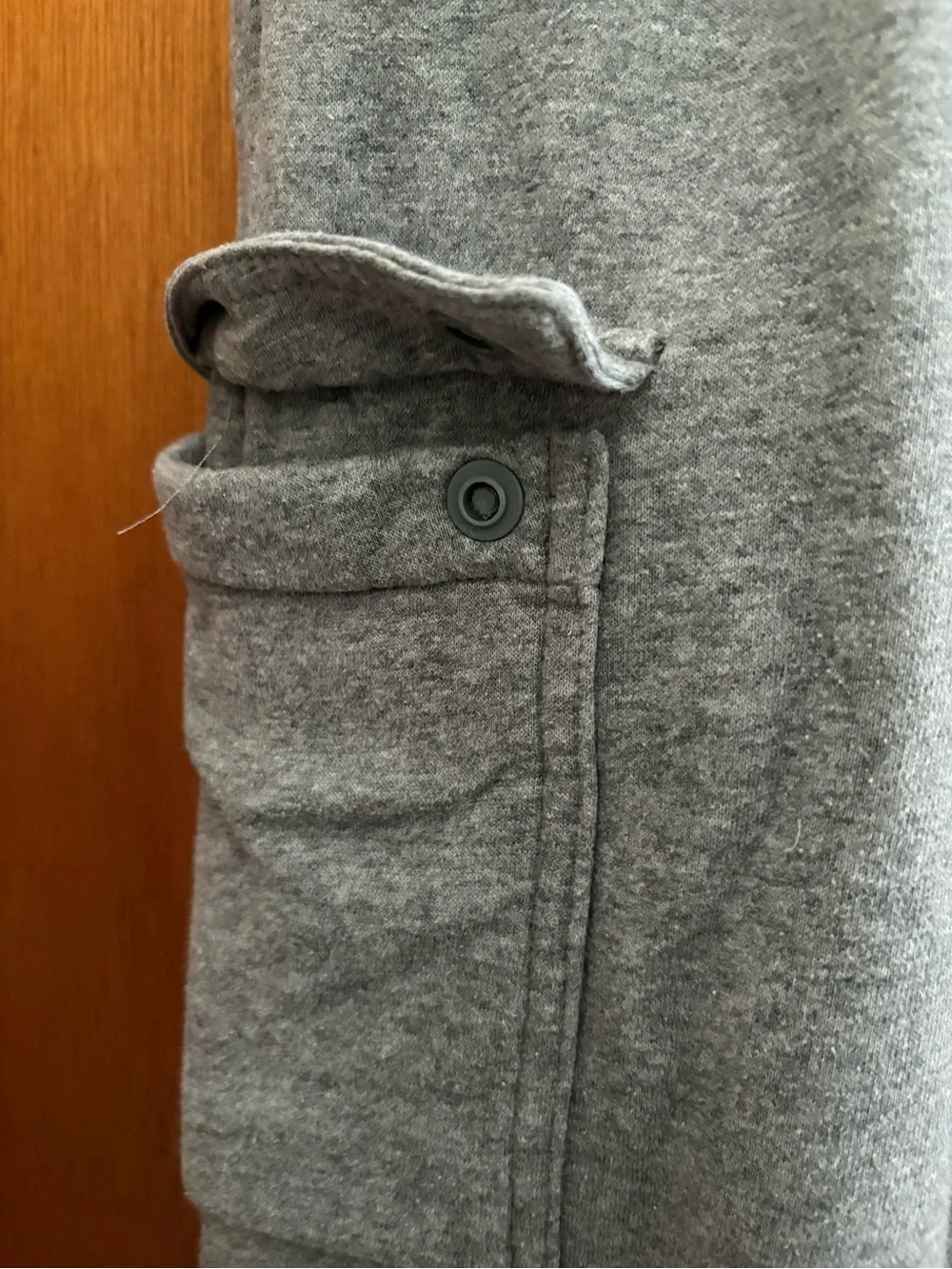 NIKE Kids Boys sz L + Plus FLEECE Gray Cargo Jogger Pants Drawstring